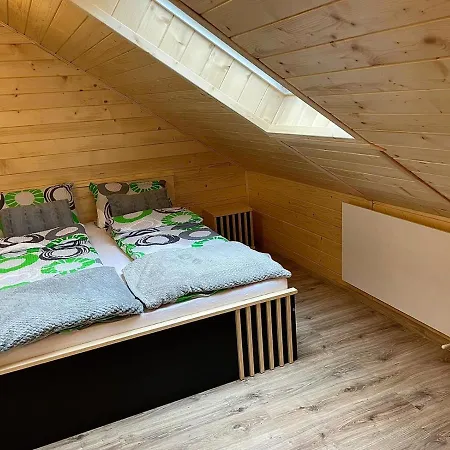 Na Poddaszu U Reni * Grywald